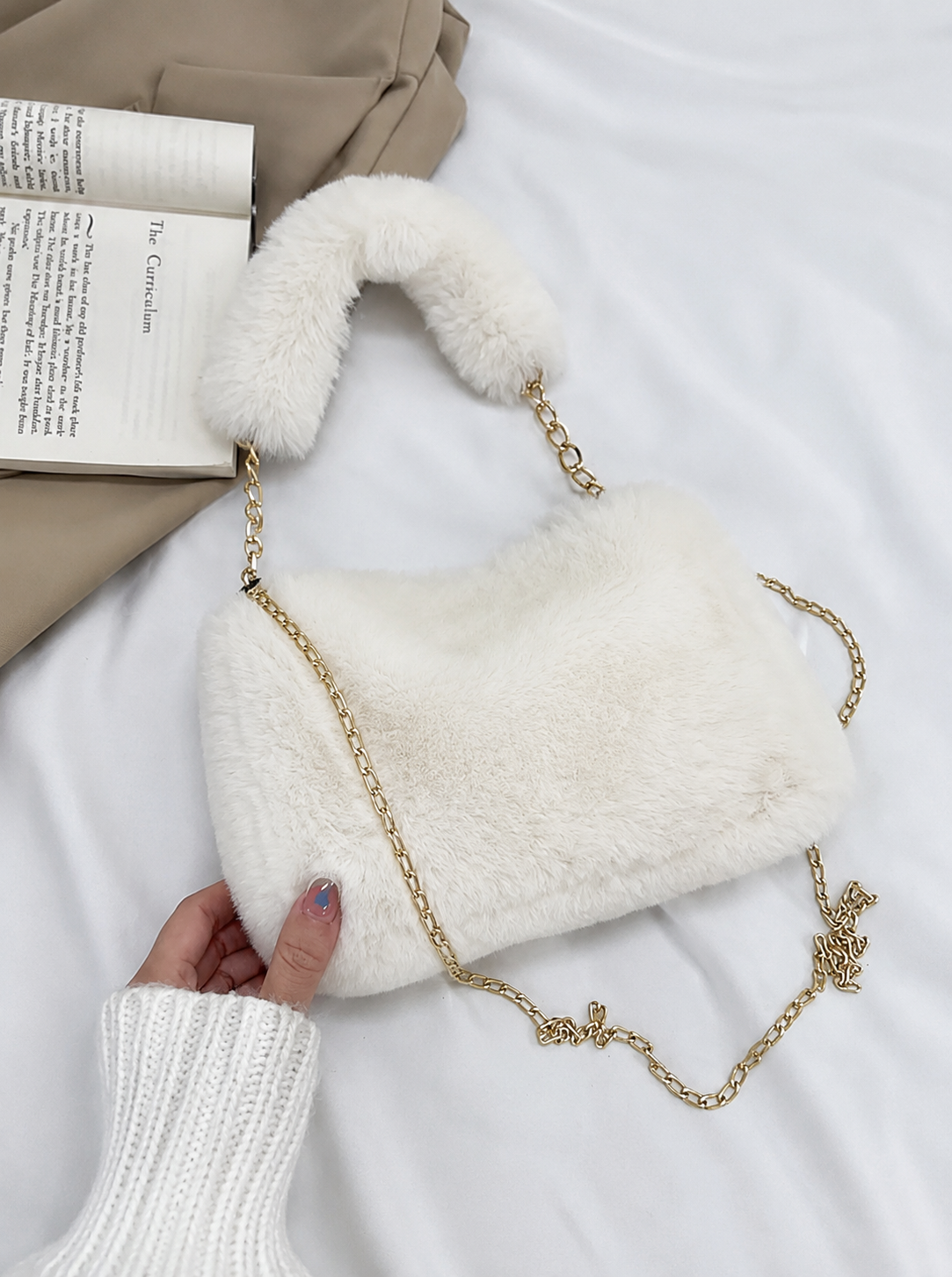 Lillian | Bolso de Hombro Afelpado