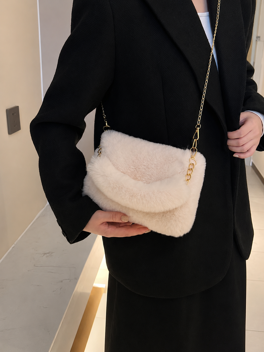 Lillian | Bolso de Hombro Afelpado