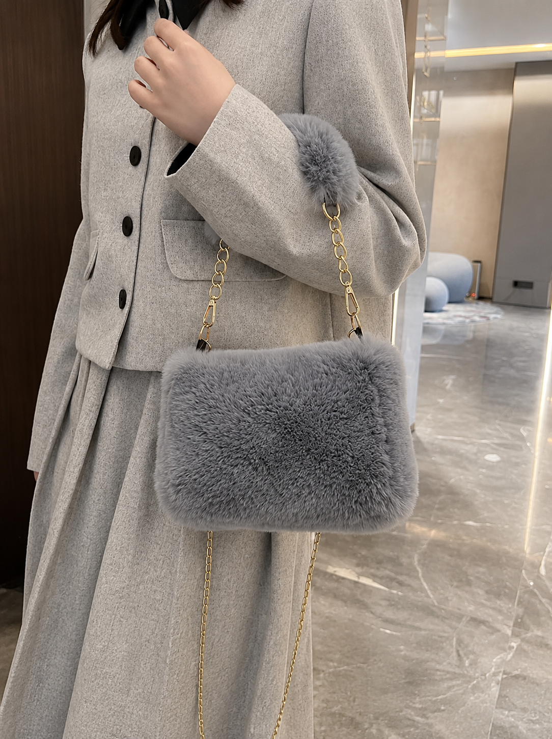 Lillian | Bolso de Hombro Afelpado